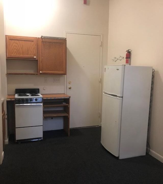 2nd image of 184 Church St APT 24