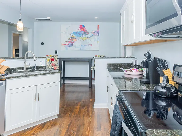 240 W Lake Dr NW — Photo 13