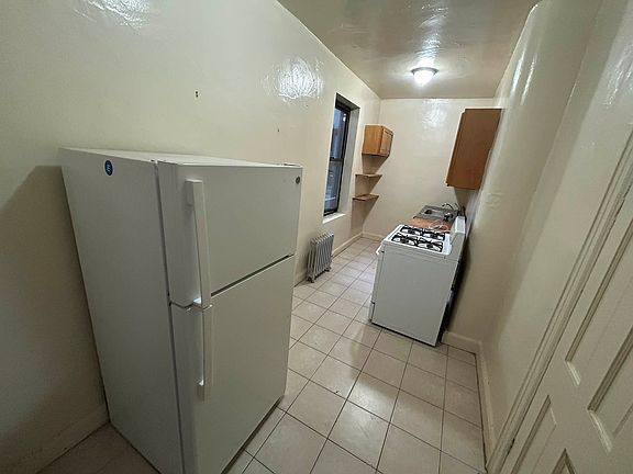 4th image of 45-36 39th Pl #5J