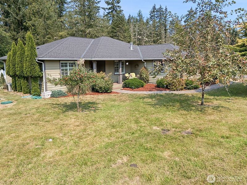 3rd image of 5142 Happy Valley Road