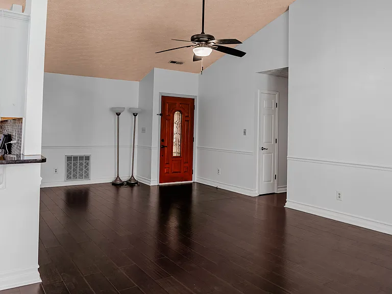 2023 Cycling Ln — Photo 11