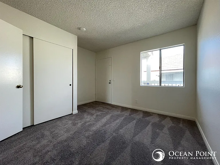 267 S Ventura Rd #287 — Photo 14