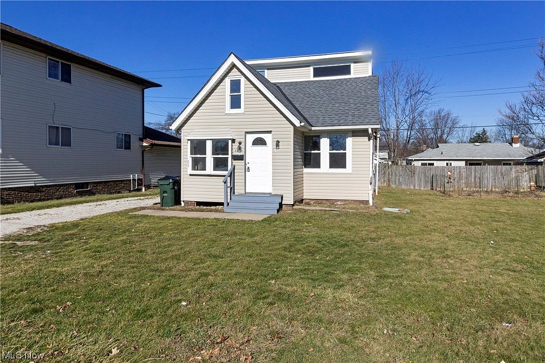 3210 Snow Rd, Parma, OH 44134 Zillow
