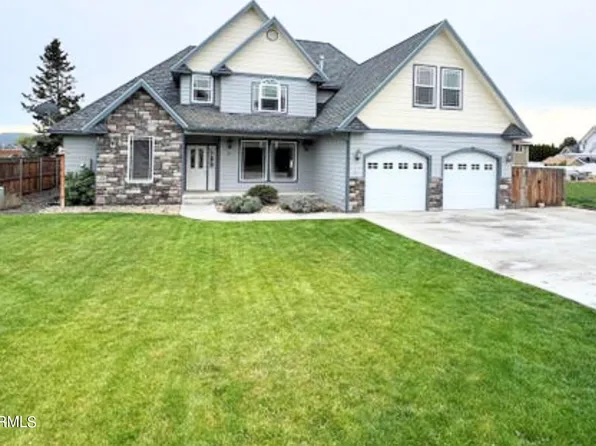 20 N 94th Pl, Yakima, WA 98908