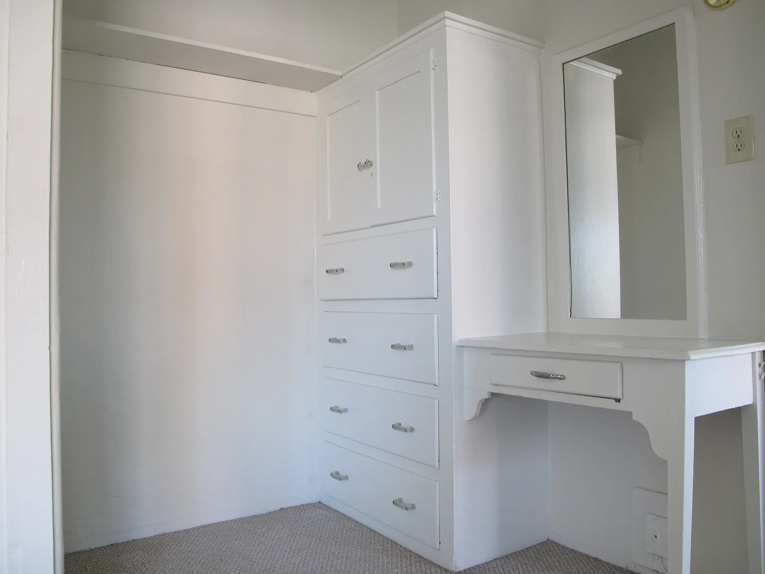 1 bed, 800 sqft, $1,725 — Photo 4