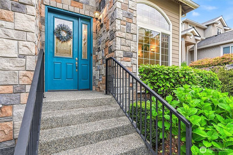 3rd image of 8218 NE 187th Way