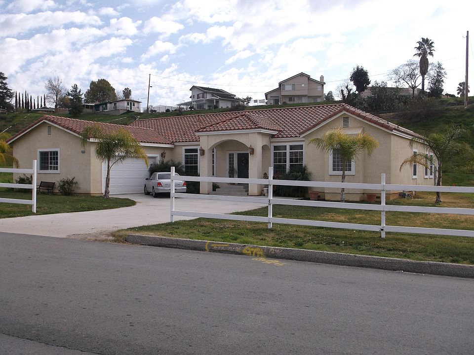 1st image of 35163 Avenue G