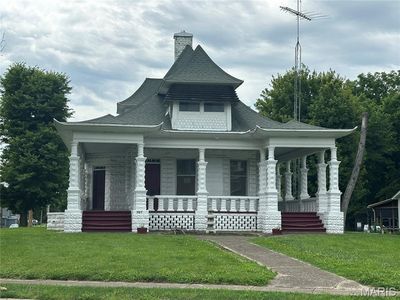 707 N Main St, White Hall, IL, 62092