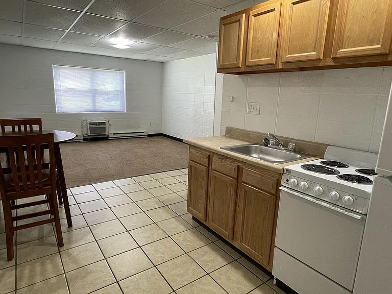515 S Lincoln St — Photo 12