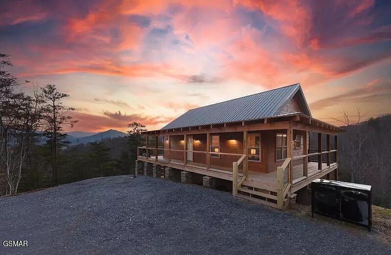 1st image of 2862 Indigo Ln