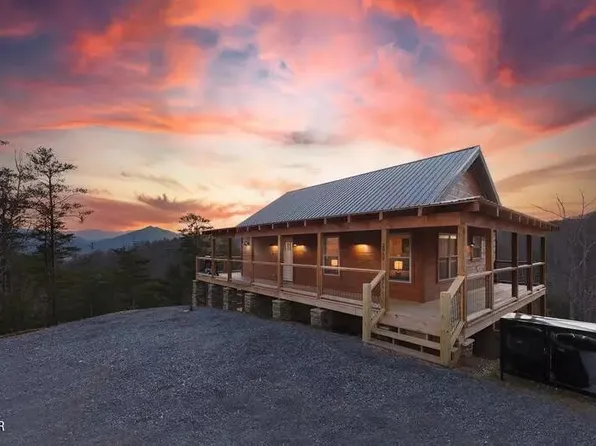 2862 Indigo Ln, Sevierville, TN 37862