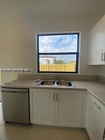 575 NE 208th Ter #575 — Photo 20