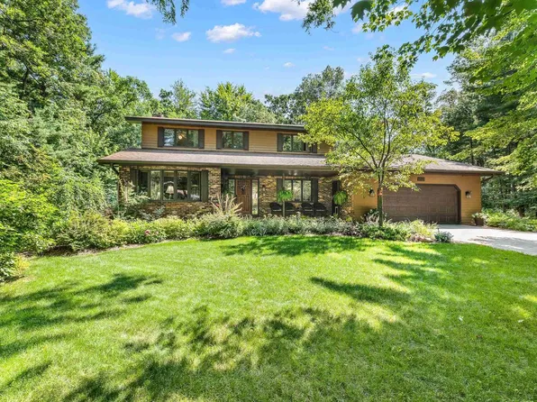 1773 CLARICES CIRCLE, Stevens Point, WI 54482