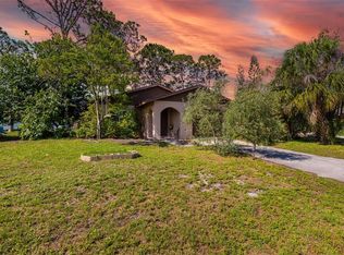 1862 Rita St, Sarasota, FL 34231