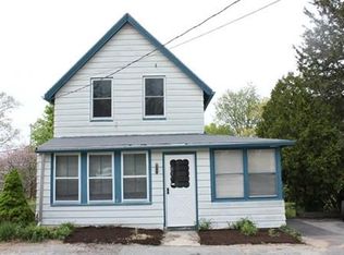 46 Highland Ave, Buzzards Bay, MA 02532