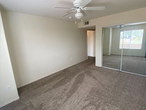 5th image of 560 Penn Ln #123