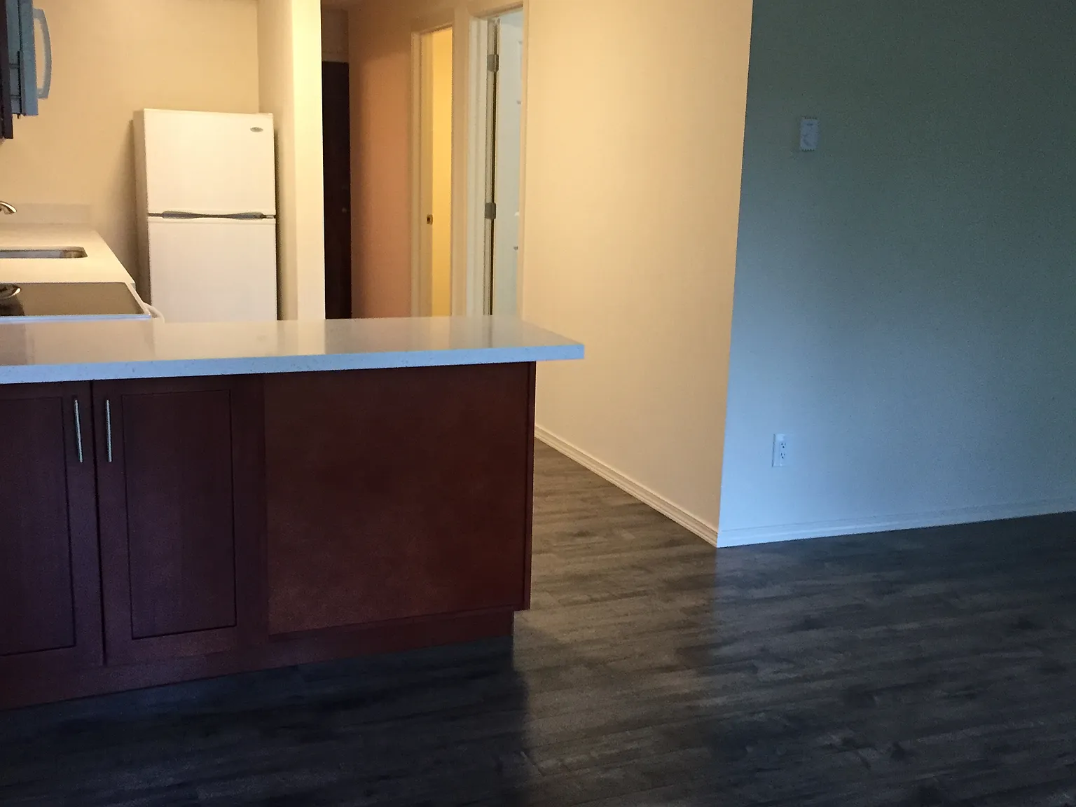 4735 Ravenna Ave NE — Photo 2