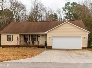 206 Hominy Court, Hubert, NC 28539