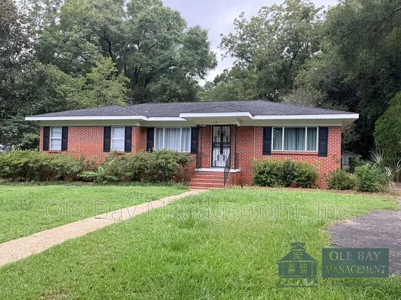 158 General Bullard Ave