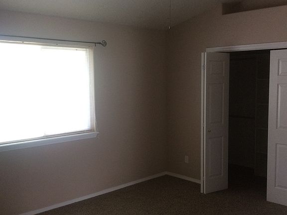 5th image of 7664 Cedarbrook Dr