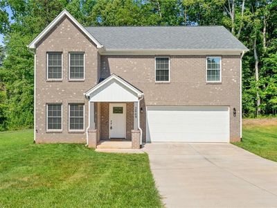 2948 Lashmit Dr, Winston Salem, NC, 27103