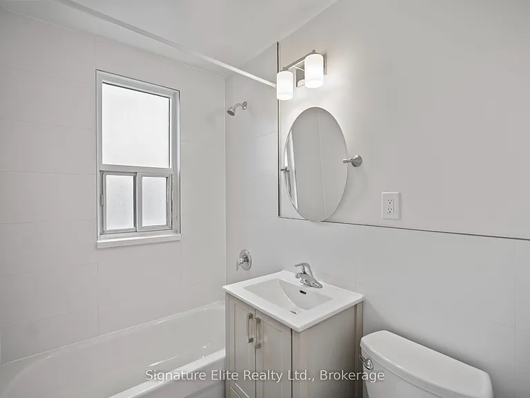 3 Swift Dr #204 — Photo 12