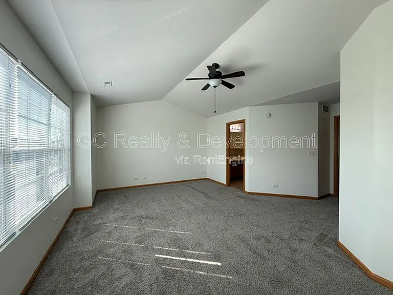 1026 Turin Dr — Photo 13