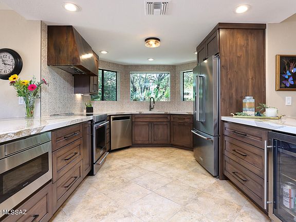 5th image of 4671 N Avenida Ronca