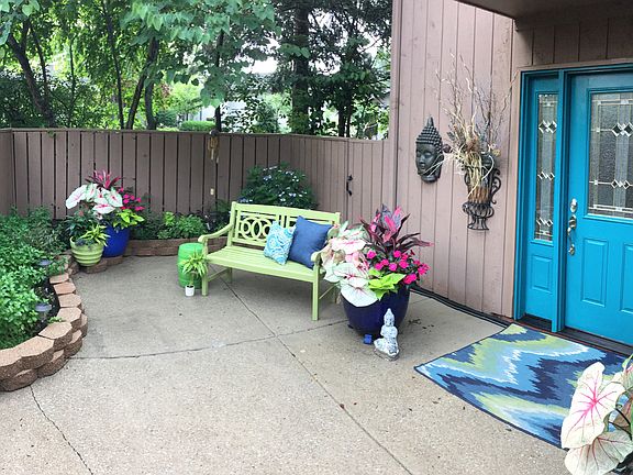 Private Courtyard Patio
