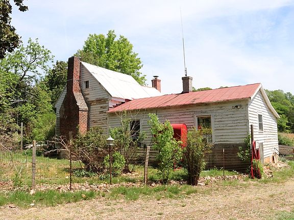 5th image of 1024 Sulphur Spring Rd