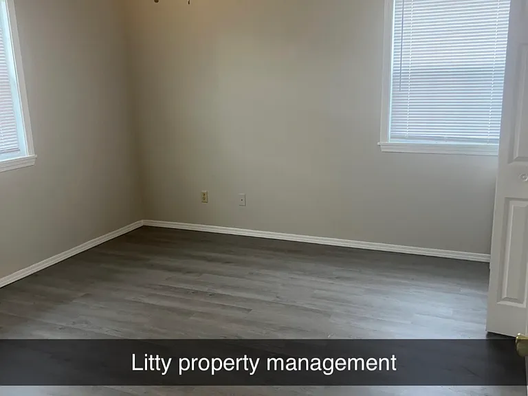 1510 Fair Park Cir — Photo 7