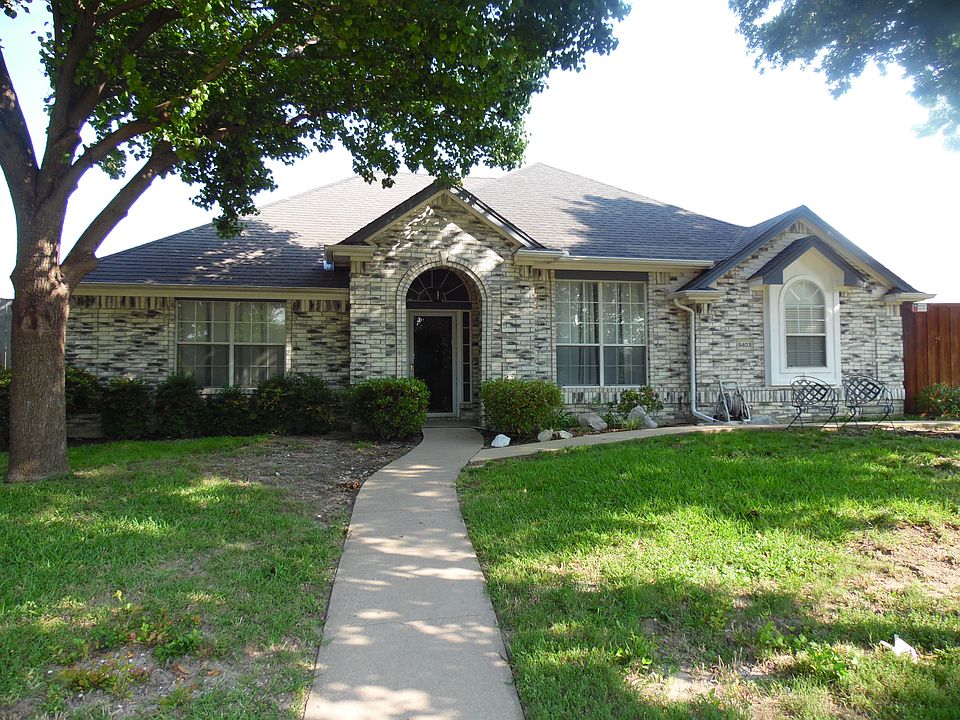1st image of 5403 Wellington Dr