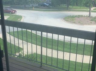 8619 Lexington Cir APT 2E, Orland Park, IL