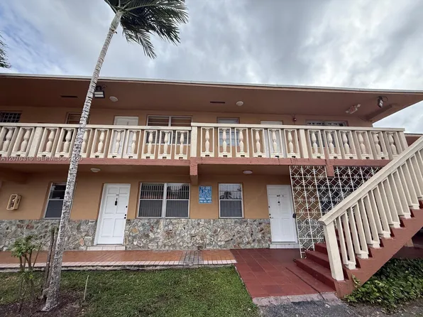 1154 W 35th St APT 223, Hialeah, FL 33012