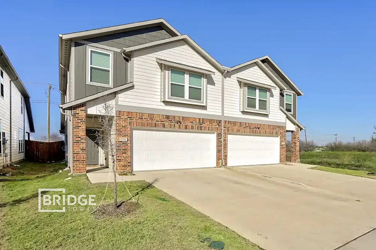 Building Photo - 4223 Tobin Dr