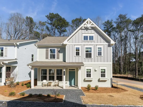 3827 Cottage Cir, Clarkston, GA 30021