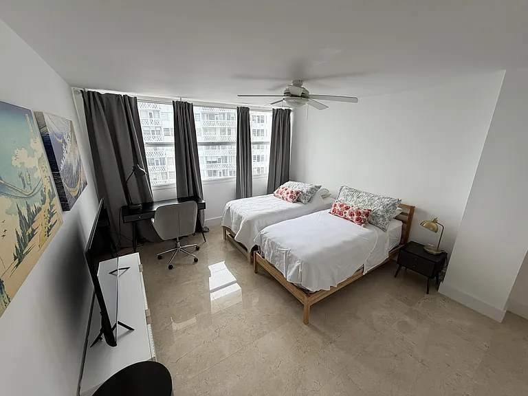 1420 Brickell Bay Dr #1108 — Photo 28