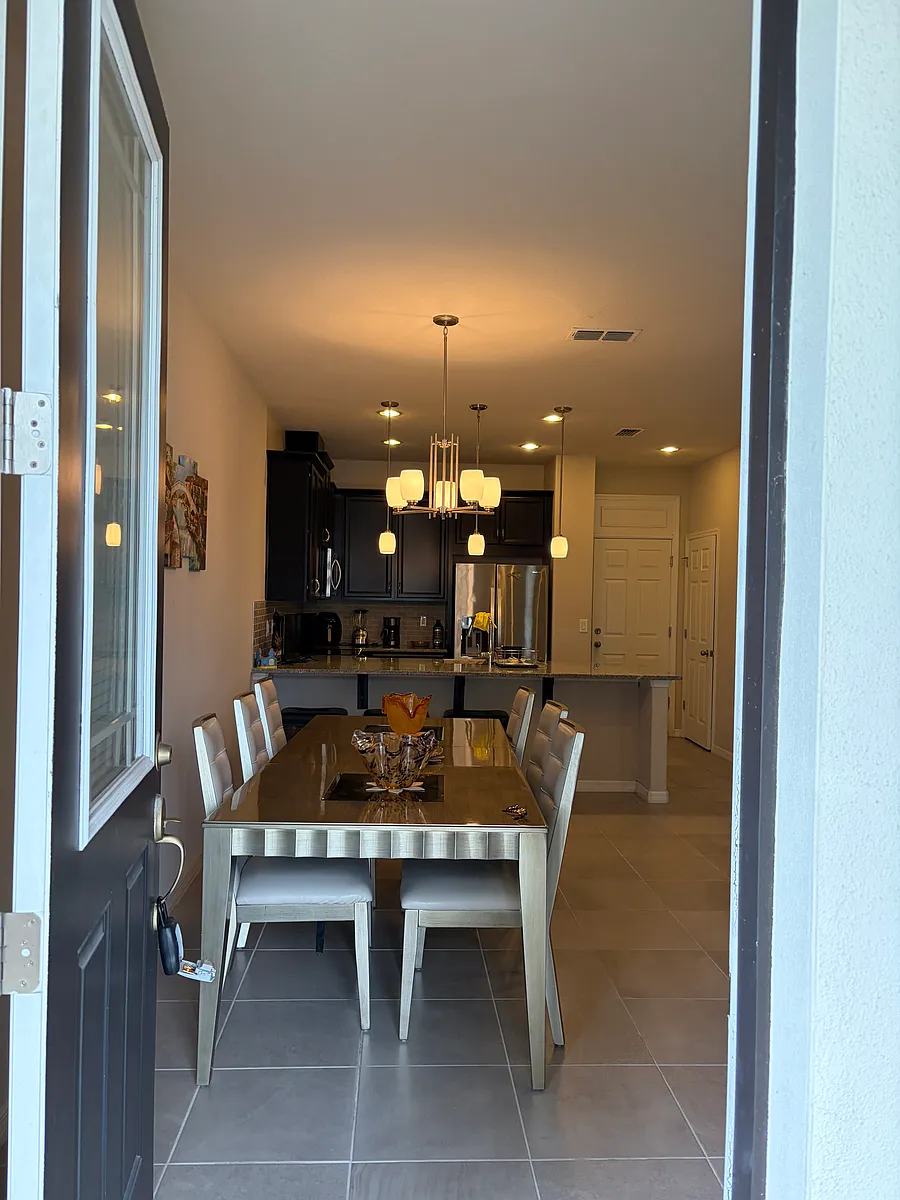 Building Photo - 2602 Giardino Loop