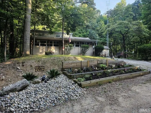 175 Evergreen Trl, Angola, IN 46703