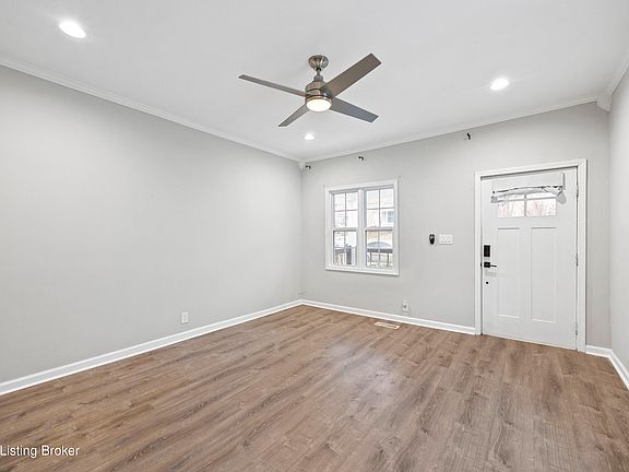 4th image of 614 E Hill St