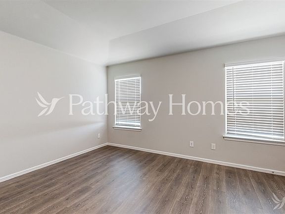 2nd image of 1628 Gatesville Ct