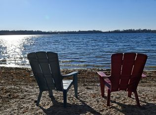 13635 Norelius Ln, Lindstrom, MN 55045