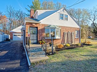 523 State Route 146, Altamont, NY 12009