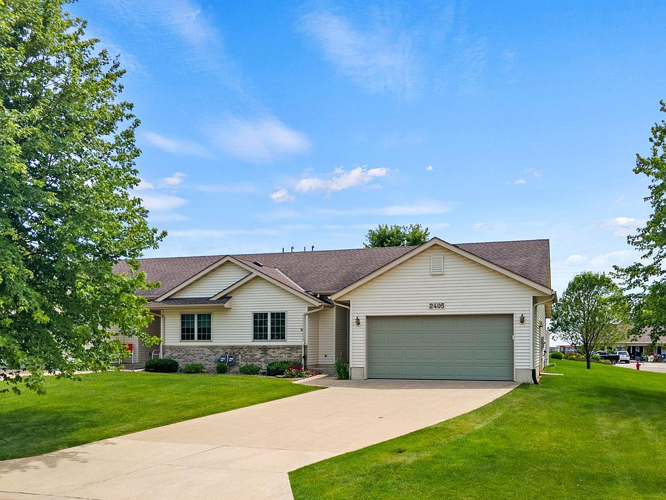 1st image of 2405 Mossy Creek Dr NE