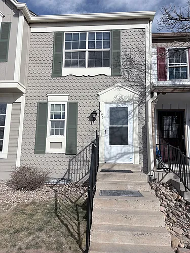 1811 S Quebec Way Photo 1