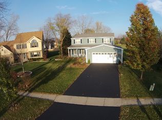 485 Kevin Ln, Grayslake, IL 60030