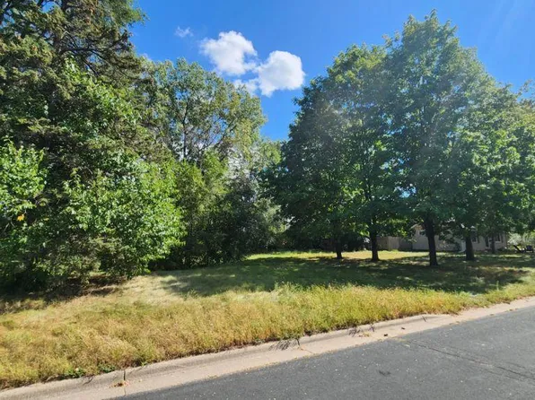 9111 Columbus Ave S, Bloomington, MN 55420