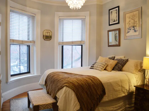 32 Yarmouth St, Boston, MA 02116