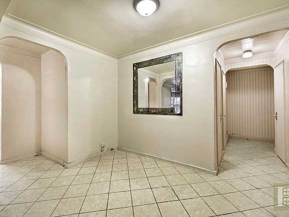 3rd image of 871 8th Ave #2C