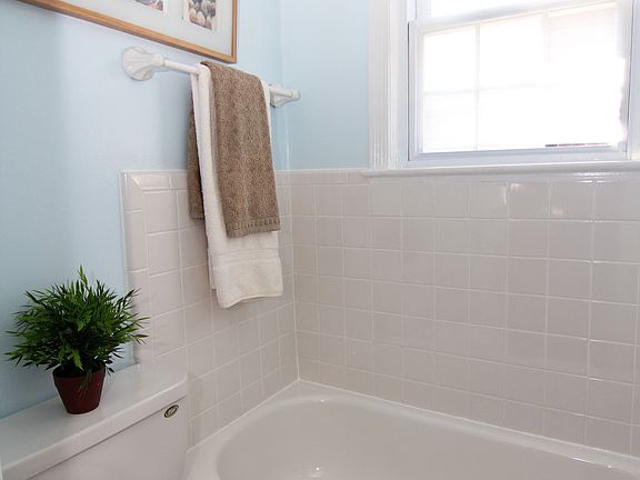 Main Level Full Bath